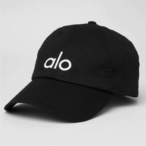 Alo black hat